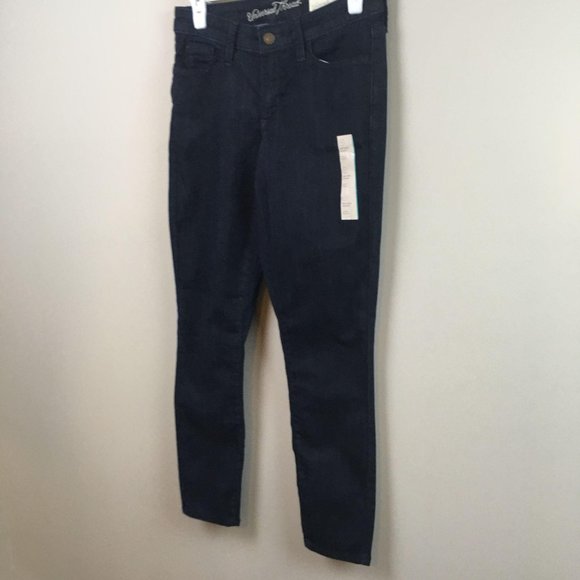 Denim - Universal thread Skinny Jean 2/26 R